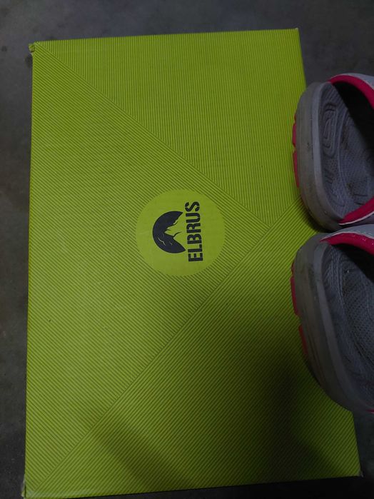 Sportowe damskie sandały Elbrus 38