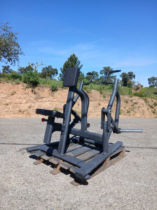 GYMAGIC- Remo dorian  (máquina de costas)