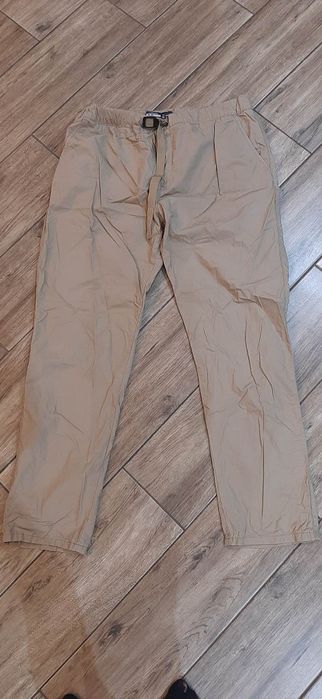Sprzedam spodnie męskie materiałowe Terra Nova rozmiar 46