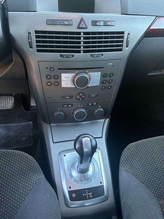 Opel Astra, 1.5 Elegance, Caixa Automática