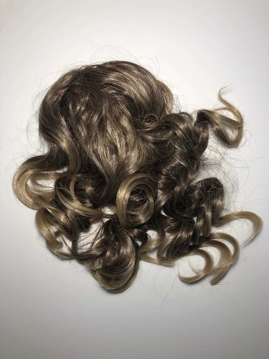 Doczepiany kucyk 33 cm kręcony clip in aschbrąz blond