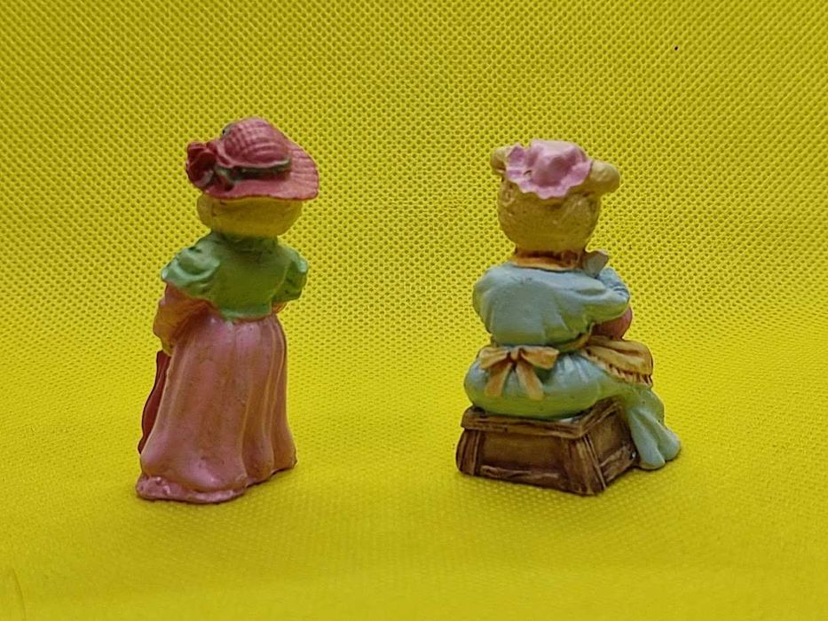 2 figuras em resina coleção 1991 JC Bears Miniature Dress Hat Umbrella