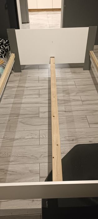 Sprzedam stelaż pod materac 120x200