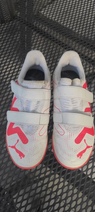 Buty halówki Puma róż 31 piłka nożna
