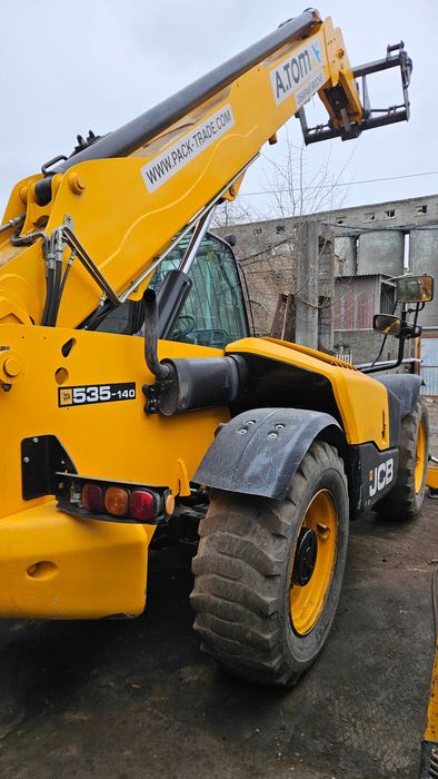 Продам навантажувач телескопічний JCB 540-135 2014 року.