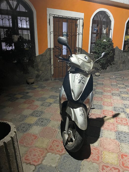 Скутер eriskay 50 кубів