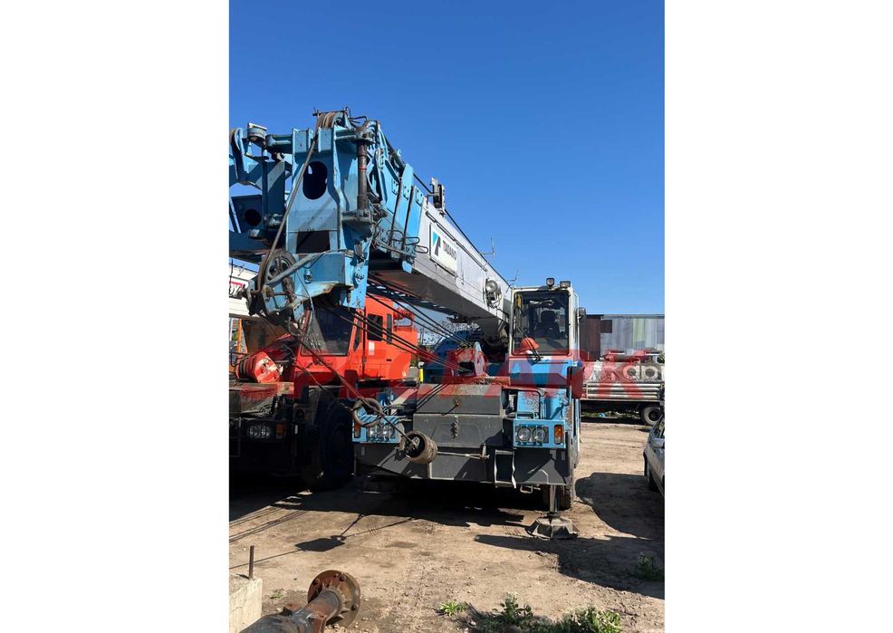Продам авто кран Tadano 30т