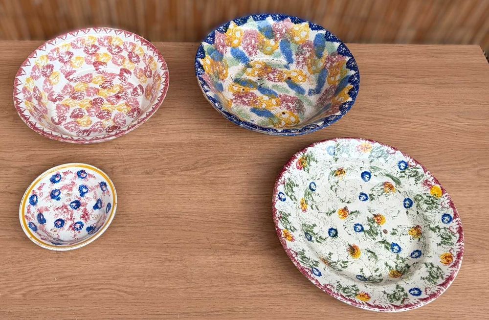 Loiça antiga "esponjosa" para coloeção ou decoração