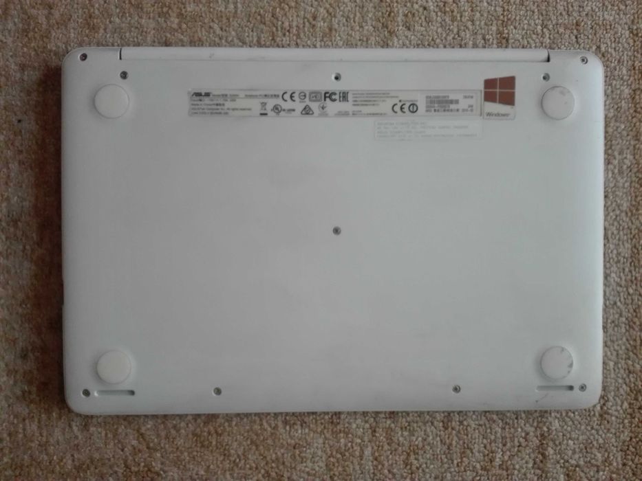 Ноутбук Asus  E200H