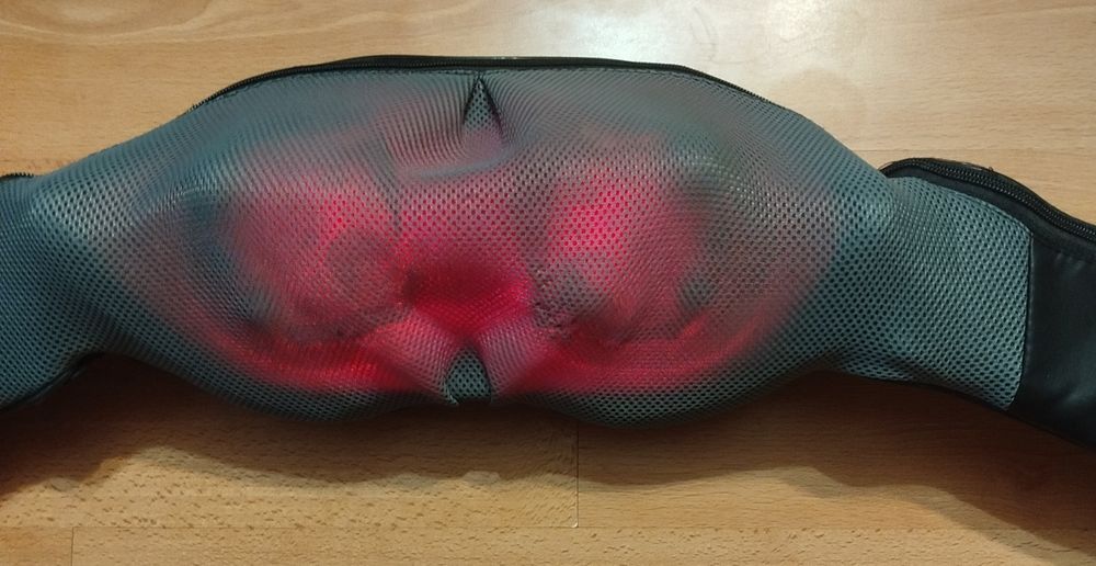 MASAŻER SHIATSU mięśni karku szyi plecow podgrzewany