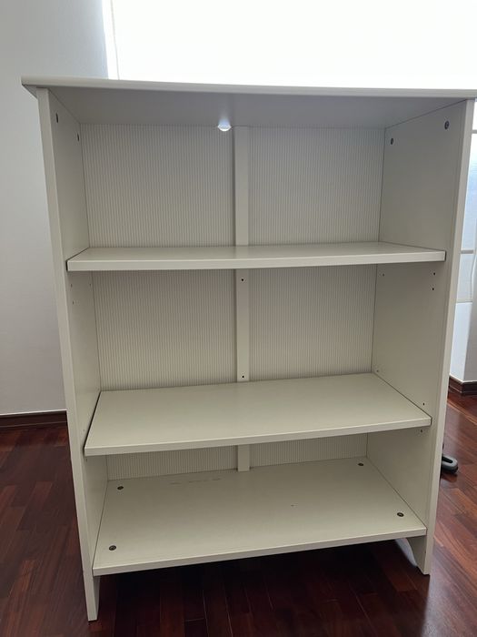 Estante IKEA branca como nova