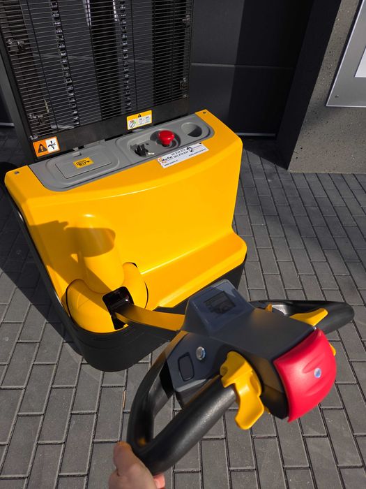 Wózek paletowy elektryczny podnośnikowy  1500kg 1,5t 250cm 2,5m 3m 3,5m
