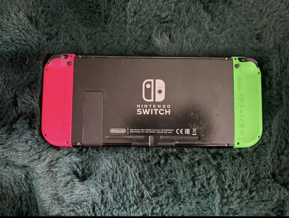 Nintendo Switch + dodatki