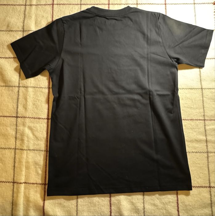 T-shirt Preta da Carharrt WIP Tamanho S