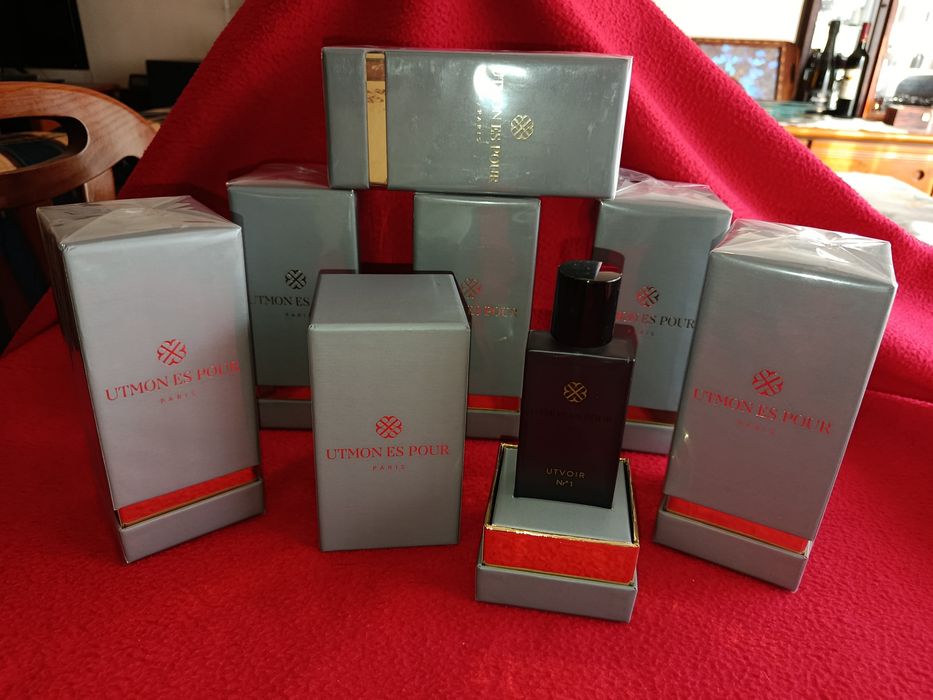 Perfumes primeira edição de Utmon és Pour N.1