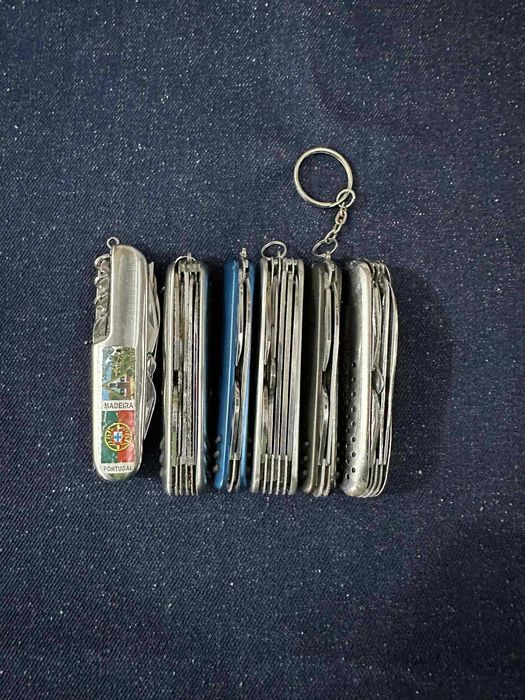Canivetes Suiços de Várias Marcas