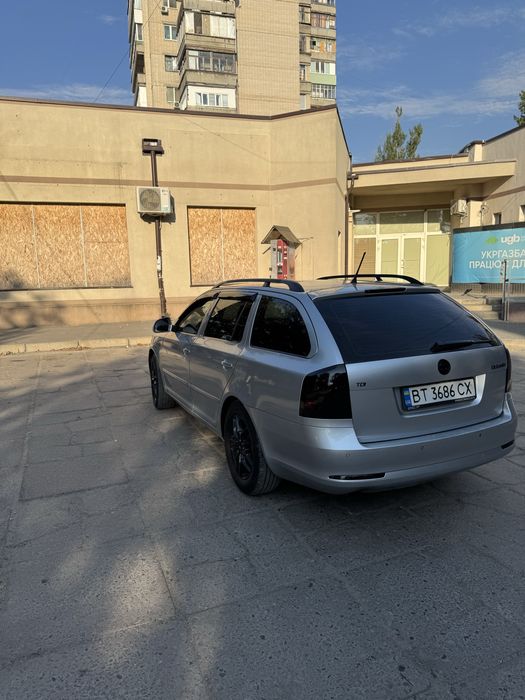Skoda     octavia.