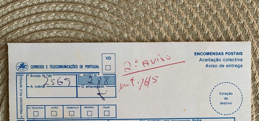 Papel nota antigo Aviso de entrega ctt