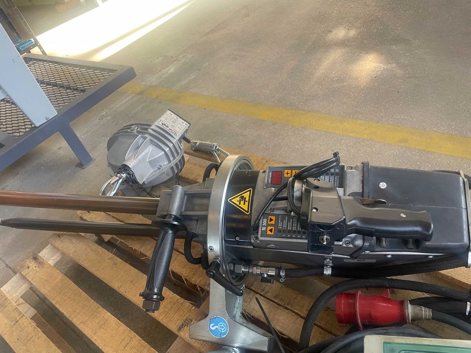 Soldadura por pontos TECNA 3322 SUSPENSA