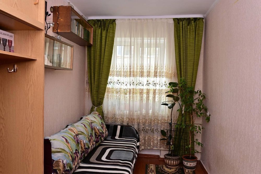 Продам кімнату в гуртожитку.Власник