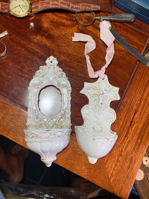 Pia de Água benta Porcelana VA Séc XIX 15,5 cm