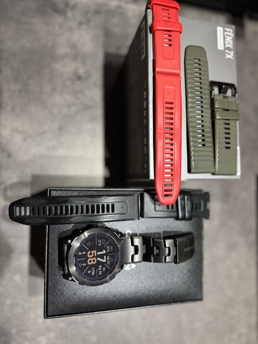 Garmin FENIX 7 solar Shapphire Tytan