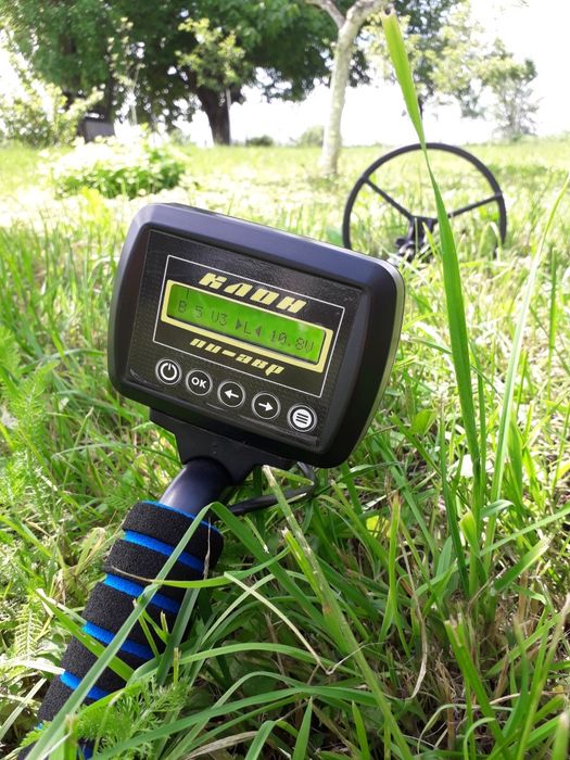 Металлоискатель импульсный Clone PI-AVR/Клон Пи-АВР с ЖК-дисплеем (глу ...