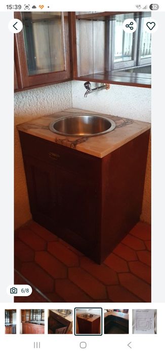 Bar de canto em madeira maciça