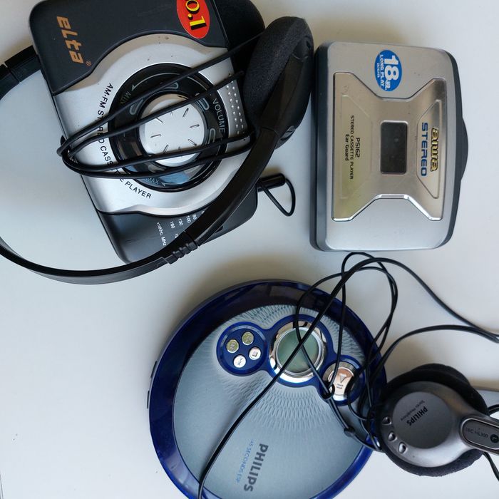 Sprzęt Audio okres Sanio,plus mikrofon,inne.