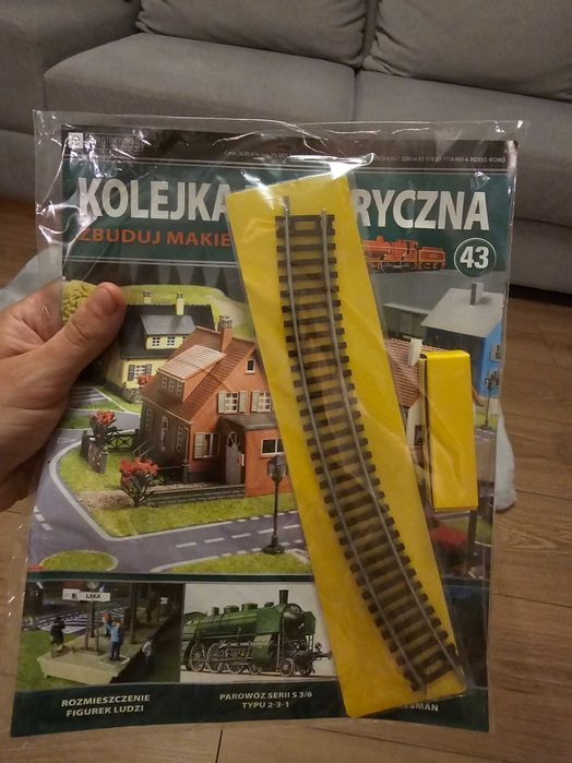 Kolejka Elektryczna Eaglemoss - KOMPLET 100 numerów! Zbuduj Makietę