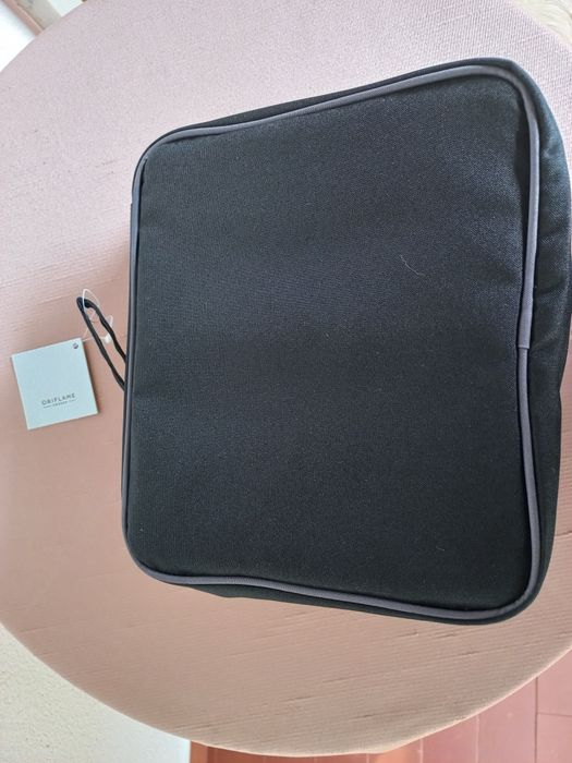 Necessaire homem, Oriflame. Nova com etiqueta.