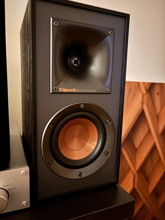 Colunas HIFI Klipsch R-51PM e subwoofer Jamo 210