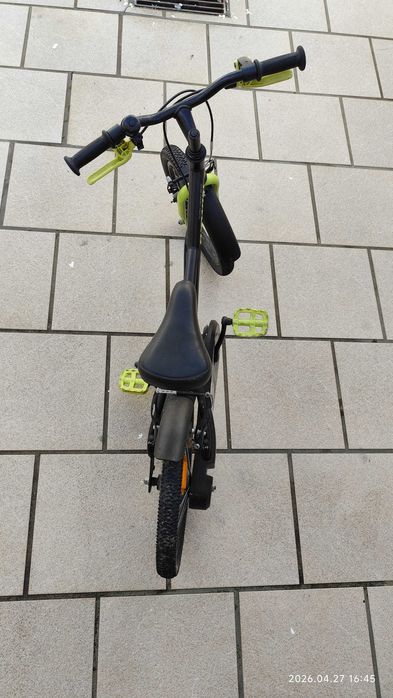 Bicicleta Btwin Dark Hero 500 16 polegadas