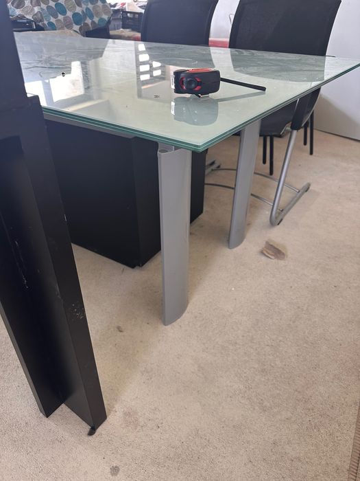 Glass Table in Good Condition.64285595983105120