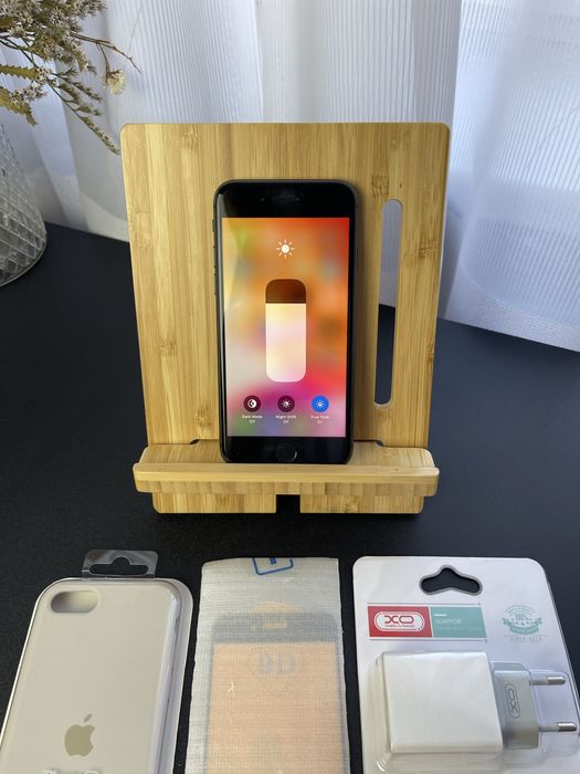 100% АКБ IPhone 8 | Айфон 64gb Neverlock