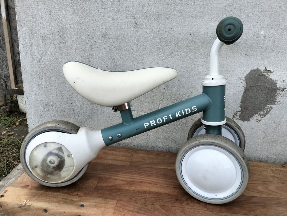 Продам беговел profi kids. Терміново