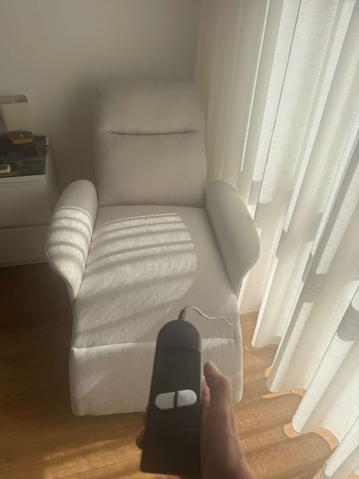 Poltrona elétrica .como nova