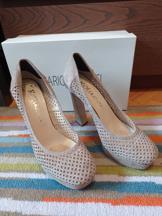 Buty skórzane beżowe