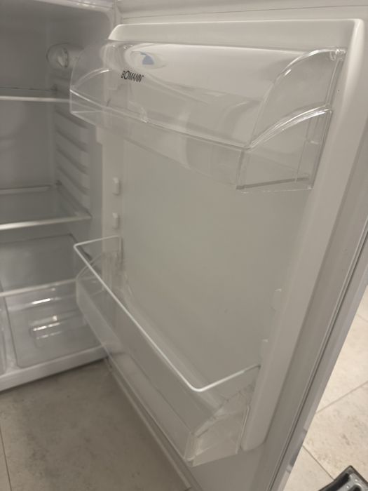 Lodówka pod zabudowę