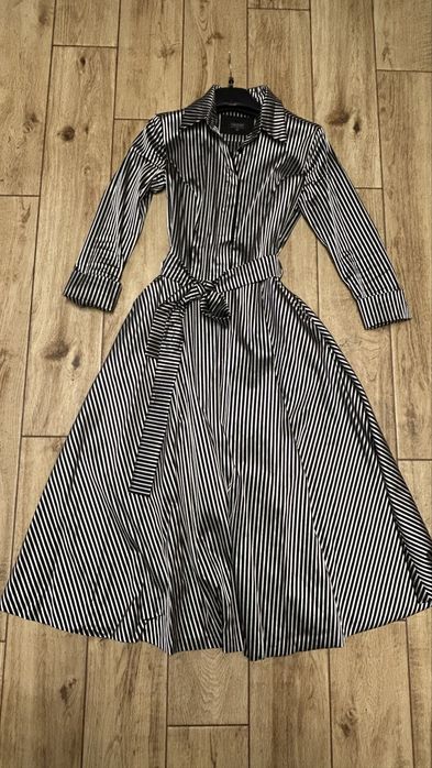 Sukienka rozmiar  36 carmell w paski