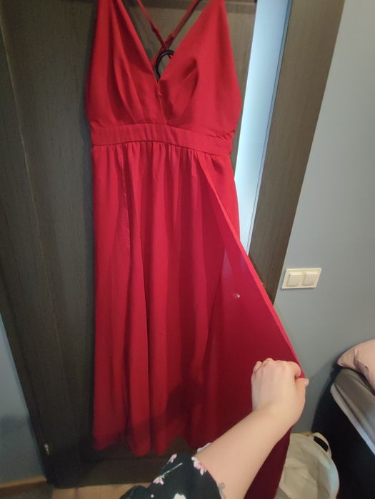 Długa sukienka bordowa