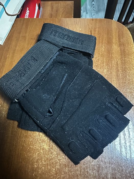 Рукавиці тактичні BlackEagle безпалі армійські Black