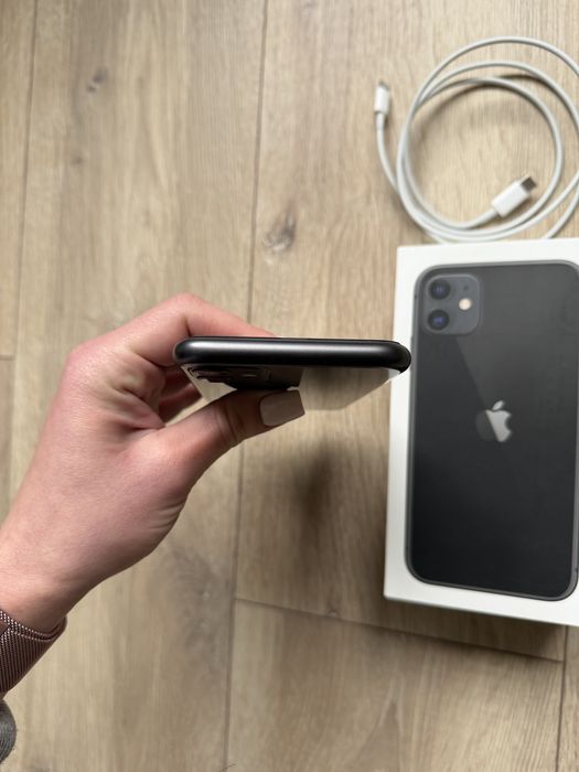 Iphone 11 64 gb.