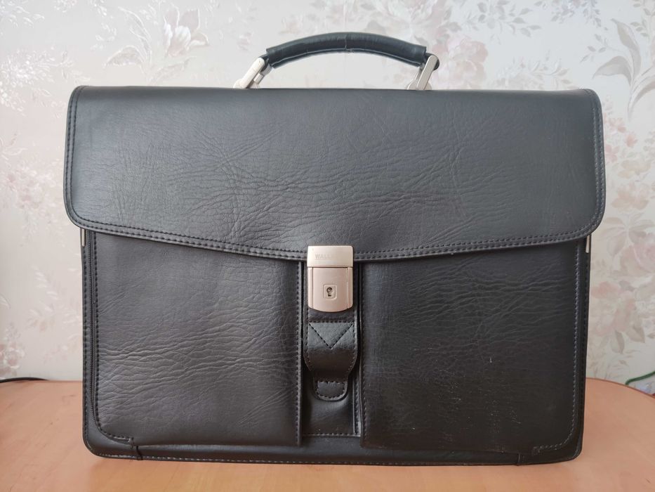 Діловий шкіряний портфель WALLABY