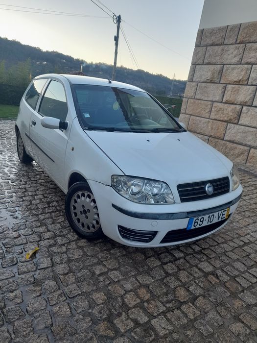 Fiat Punto 2003 de 3 portas