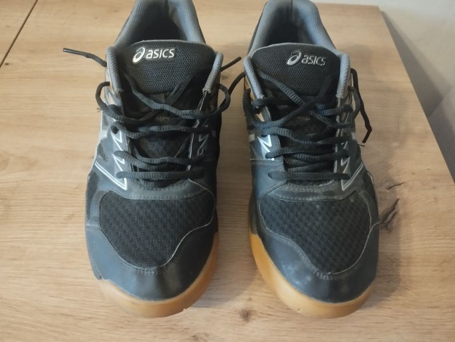 Buty halowe ASICS upcourt 4 roz.46