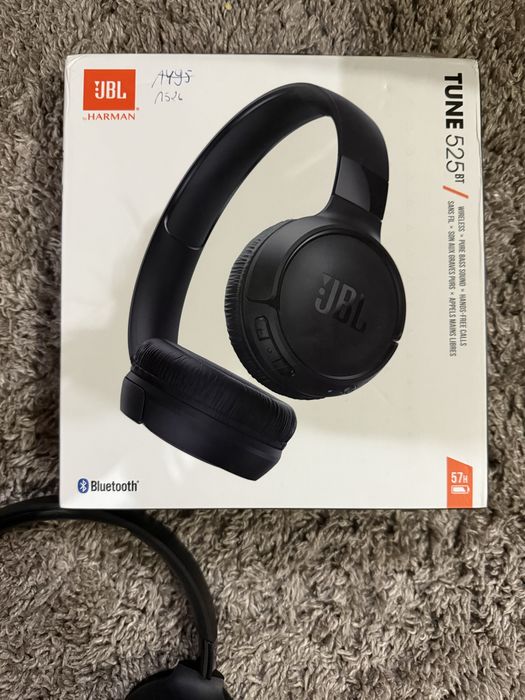 Навушники бездротові JBL Tune 525BT Black