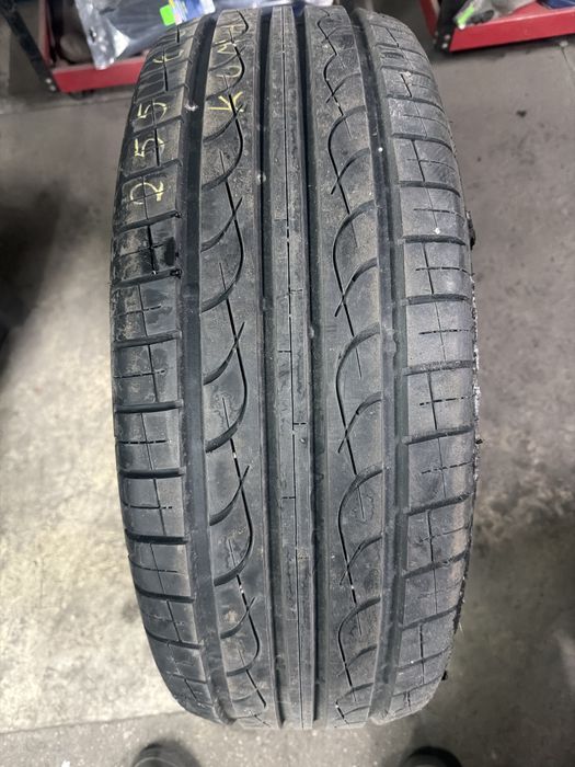 255/60r18 108H Kumho Solus KH15 17 rok 1szt