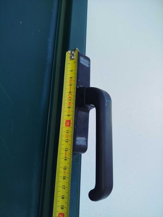 Cremones/puxadores janela PVC