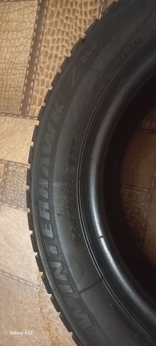 Продам зимние шины